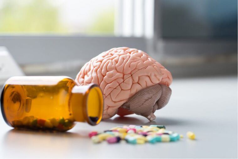 ¿Qué vitaminas necesitan el cerebro